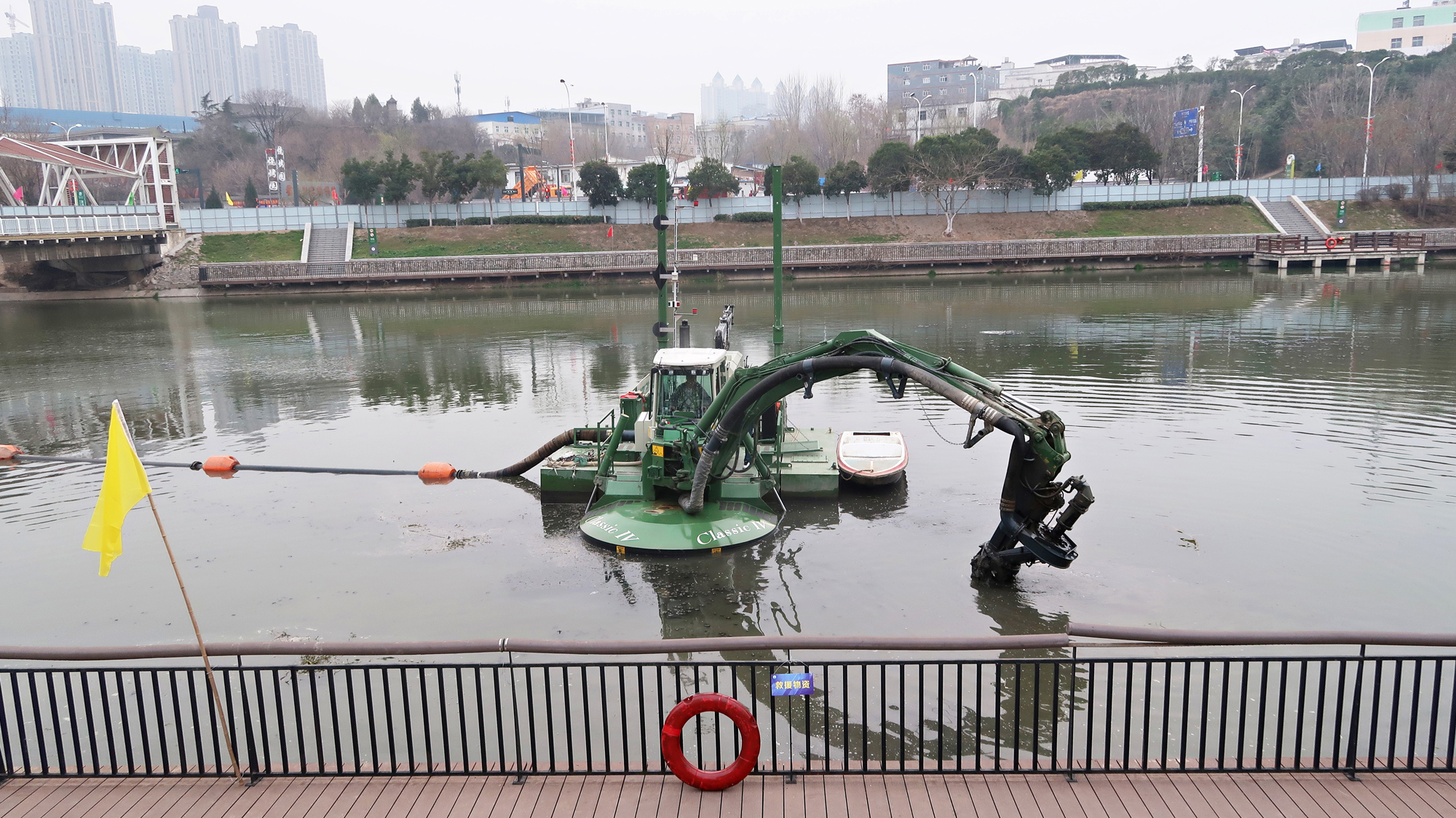Innovation in shallow water